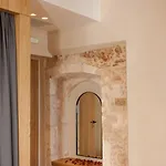 ホテル Monastery Estate Venetian Harbor