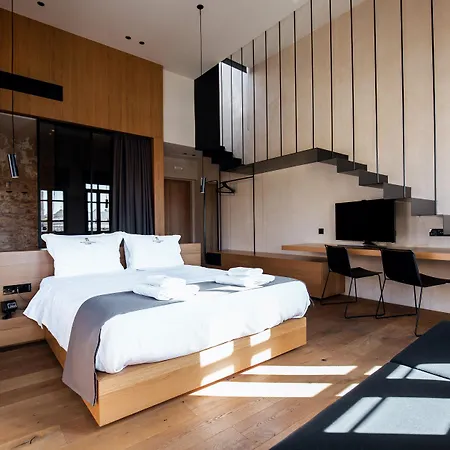 Monastery Estate Venetian Harbor Hriszí Aktí Haniá