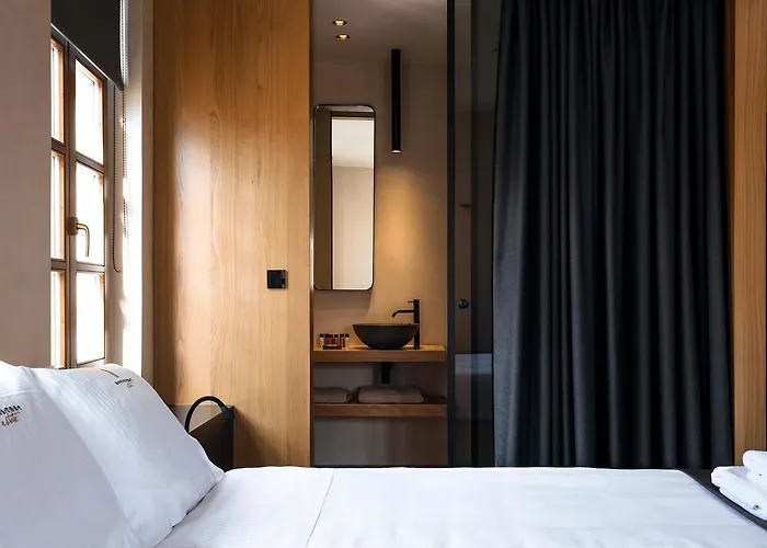 Monastery Estate Venetian Harbor ホテル 5*