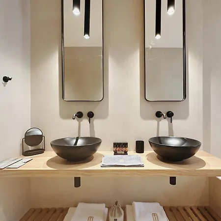 Monastery Estate Venetian Harbor Hotel La Canea