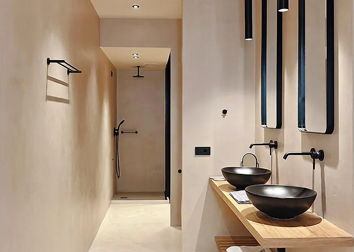 Monastery Estate Venetian Harbor Chania (Crete)